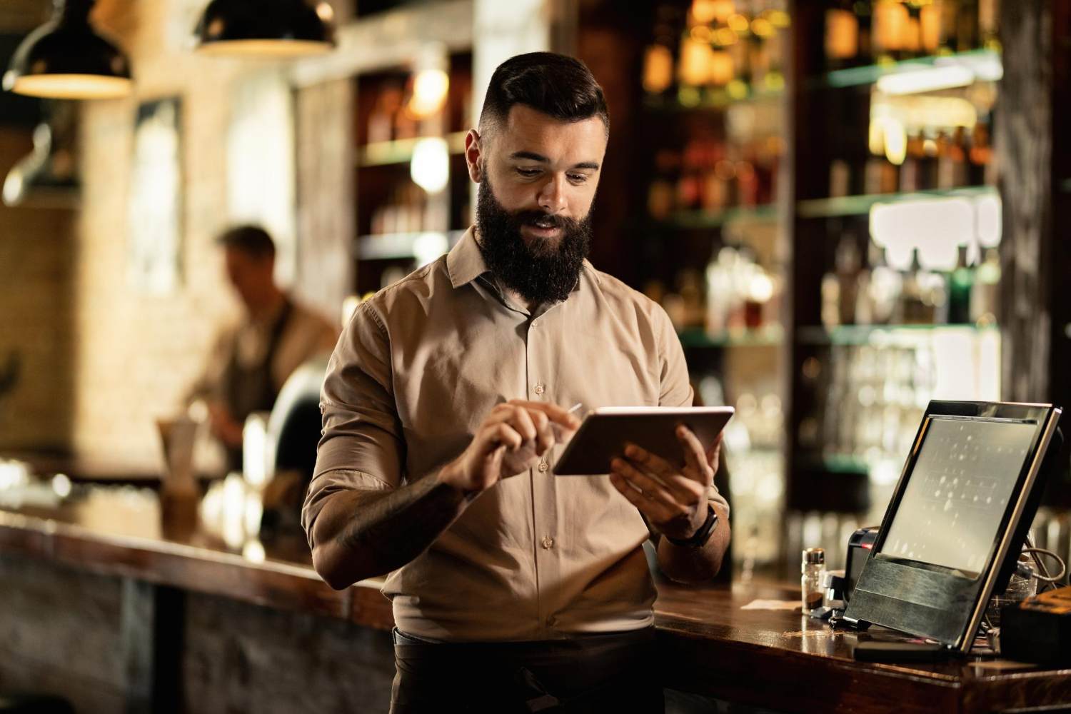 Restauracja odnotowuje straty? Oto sposoby na obniżenie food cost